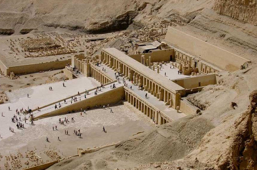 Valley Of Queens